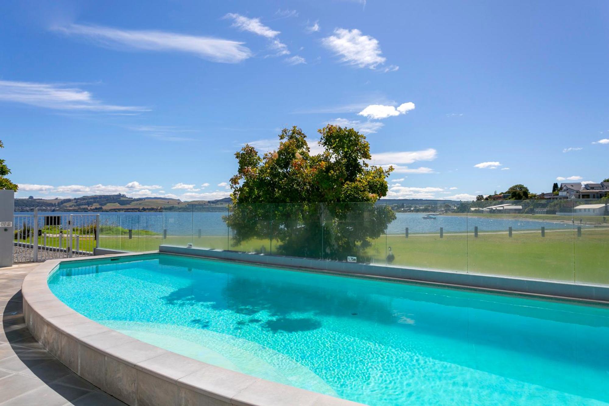 Waimahana Apartments Taupo Ngoại thất bức ảnh
